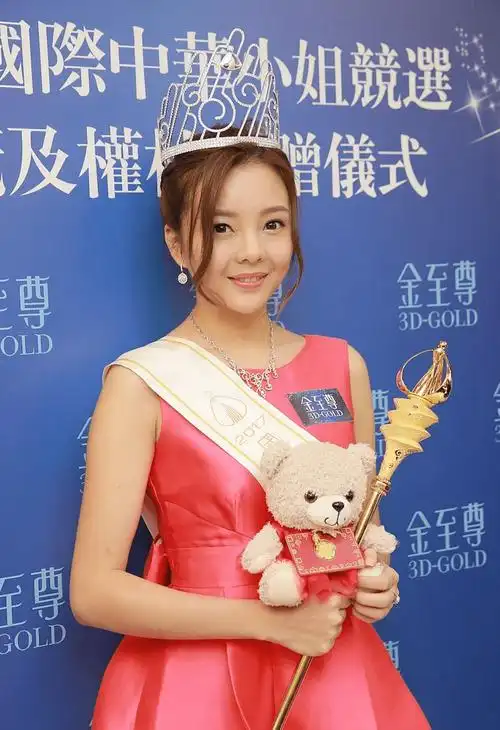 原创余思霆赴欧美旅游确诊自称早已做好确诊准备症状轻微已无大碍