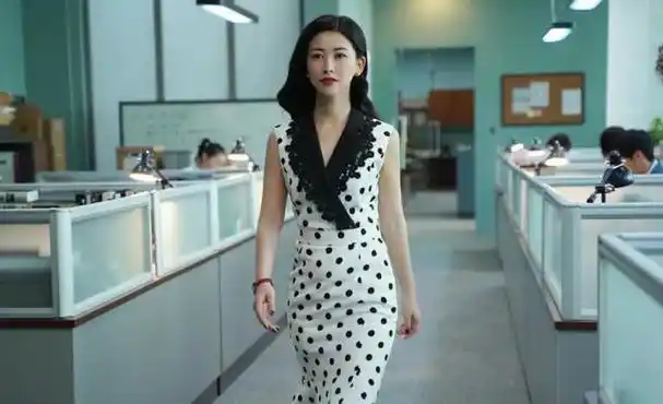 朱珠电视剧作品介绍("最美面孔"朱珠:四部剧霸屏,进军好莱坞,跟总裁