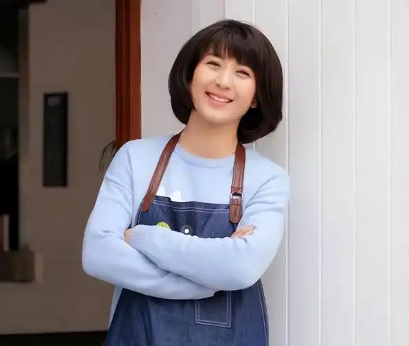 闫学晶我这辈子最正确的决定就是在45岁高龄为普通丈夫生子