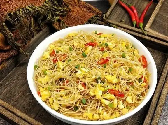 【美食】原创炒米粉,泡软后不要直接下锅,多加这一步,根根分明不粘连