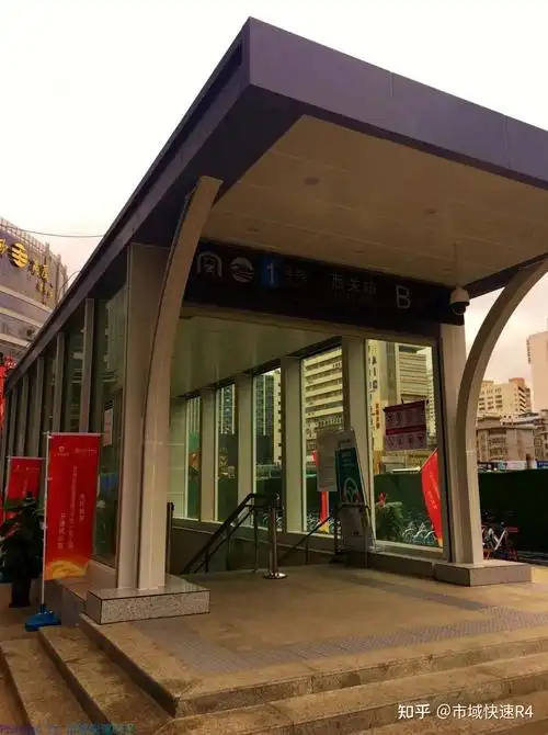 10,文化宫站culture palace station文化宫站,位于西津东路雷坛河桥西