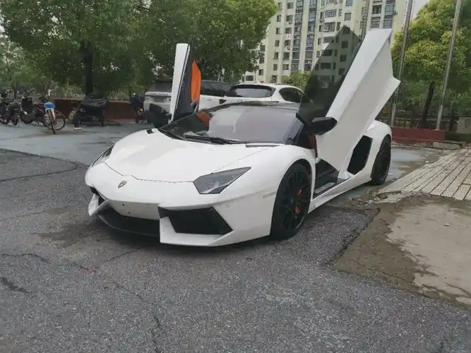 上海二手车 上海二手车报价 二手跑车 二手兰博基尼 二手aventador