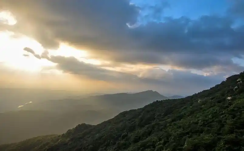 组图红安老君山无限风光在险峰