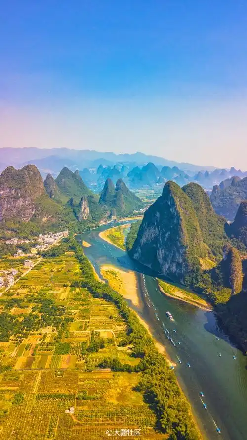 桂林漓江全景风光 九马画山