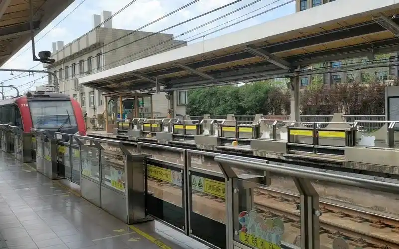 上海地铁3号线0314进石龙路站江杨北路方向