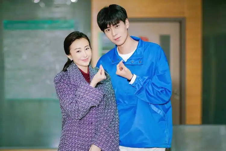 暗恋橘生淮南林静饰胡一天妈妈母子搭档获期待