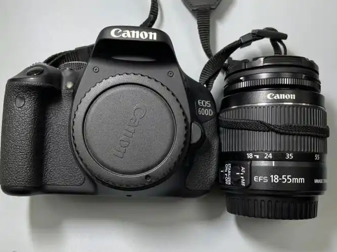 佳能相机600d套机18-55mm镜头全套配件98新