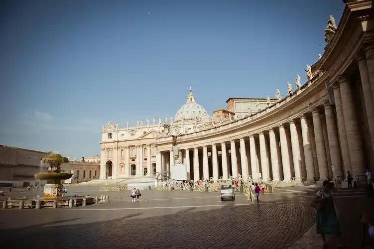 昊天曰明梵蒂冈圣彼得大教堂出发的勇气2014