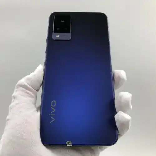 vivo【s9 5g】5g全网通 子夜蓝 8g/128g 国行 99新 真机实拍