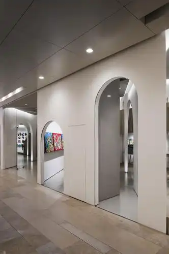 折叠拱券之上海二回画廊设计