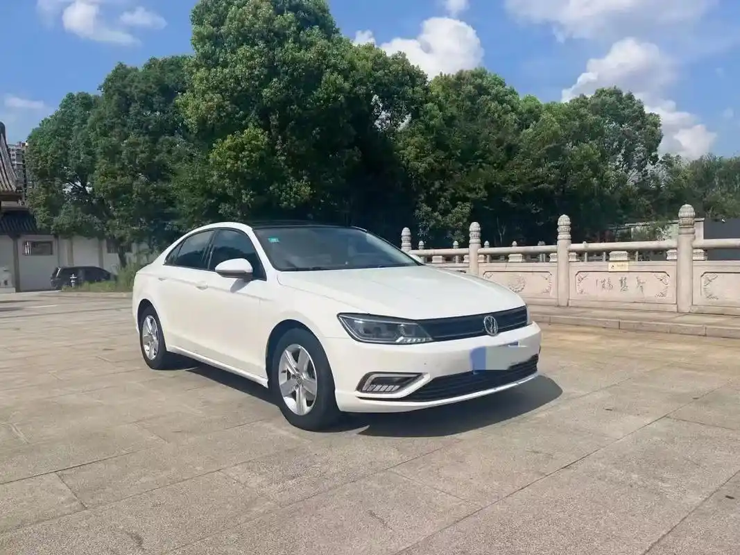 17年大众凌渡全款六万多.新到17年大众凌渡 极品车况,个人 - 抖音