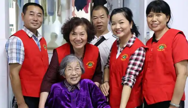 "失独妈妈"首嫣嫣:用"善"充实自己 用"爱"温暖他人