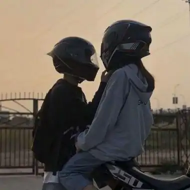 机车情头情侣头像