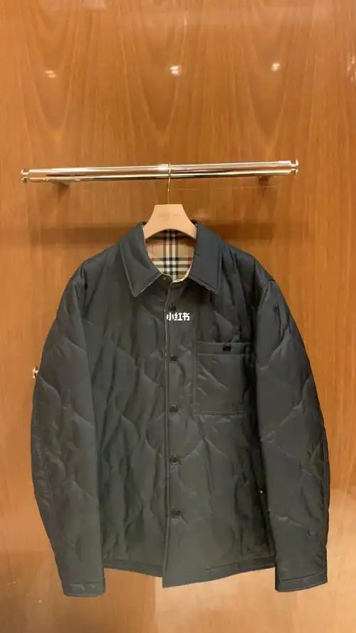 burberry双面绗缝夹克