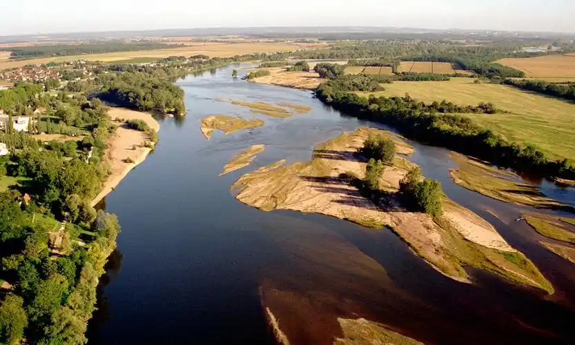 世界各国流域面积最大的河流--法国(64)