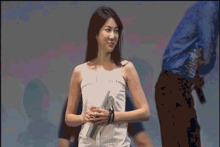 你好女神明星漂亮gif动图_动态图_表情包下载_soogif