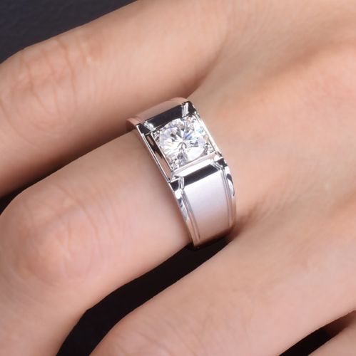 美国莫桑石豪华男士钻戒一克拉925纯银不掉色男戒指潮定制18k白金