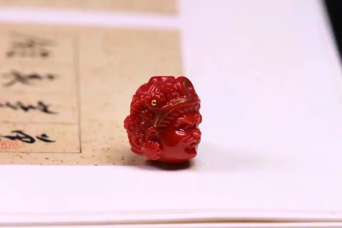 瓦西南红.【瓦西黄财神】精工瓦西黄财神,料子红润,打灯透光, - 抖音