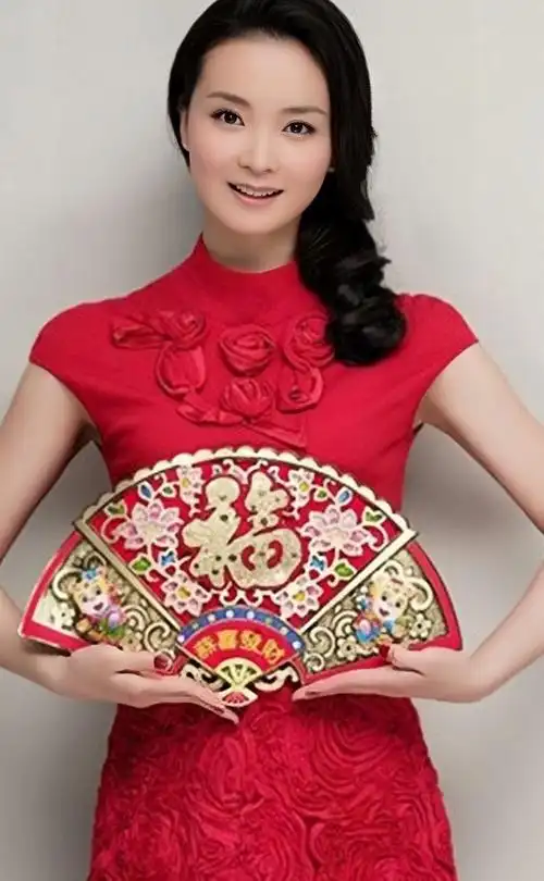 王艳高清冷艳美照娇俏可人