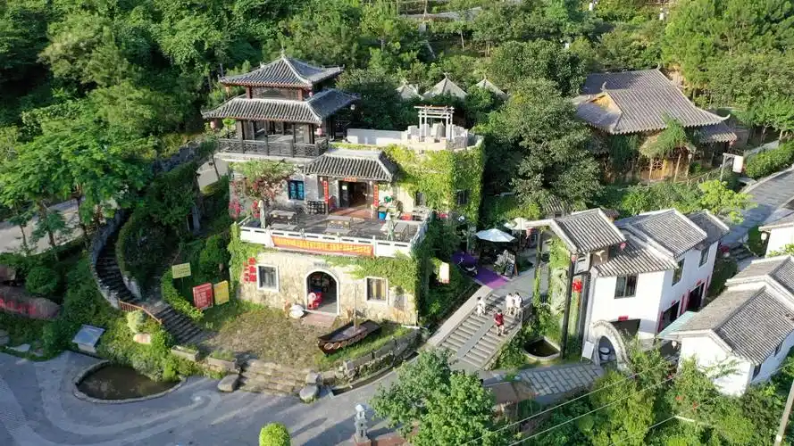 广东云浮天露山梅溪小镇,养生度假休闲首选,爸妈都会喜欢#福虎闹元宵