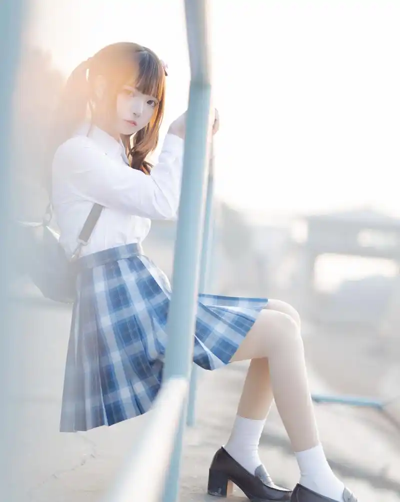 好可爱的双马尾jk妹妹,放学后要一起回家吗?