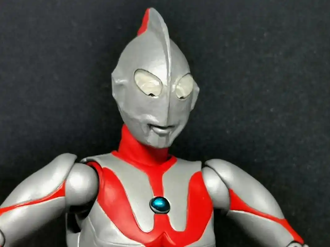 初代奥特曼(硫酸脸)#万代 #初代奥特曼 这是最经典的硫酸 - 抖音