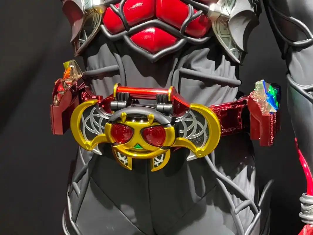 新的王#假面骑士月骑 #特摄剧  - 抖音