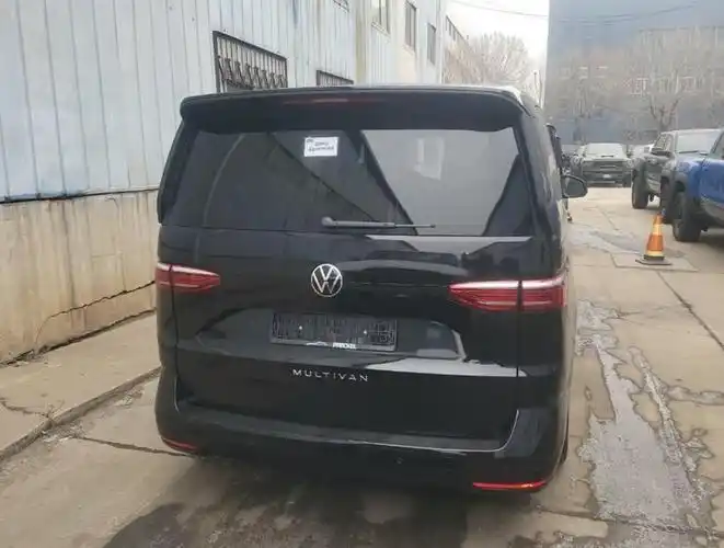 2024款大众迈特威t7到港,车长近5米,可秒变会议室,搭2.0t动力