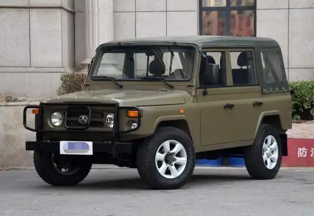 有着复古情怀的硬朗越野车,最低价仅为10万左右,有望赶超路虎?