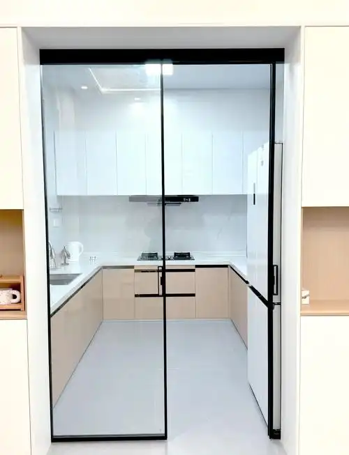 极简吊柜厨房推拉门,美观又实用!