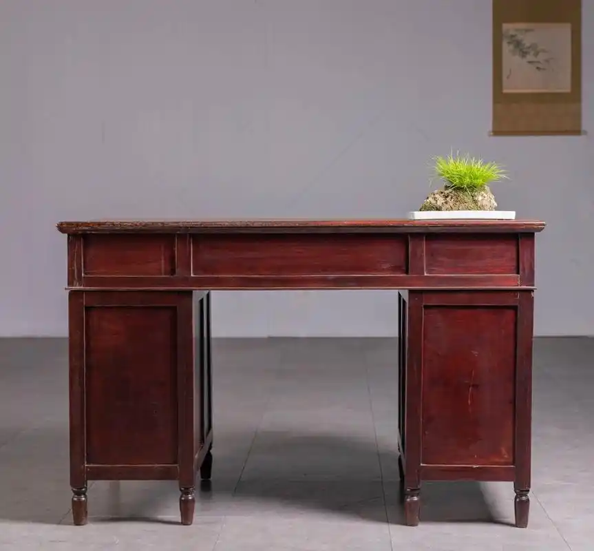 清晚民国 老红木大红酸枝三拼式写字台 【详情】:办公桌在家具中,是一