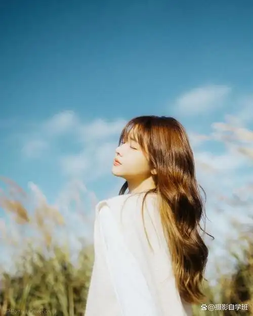 随便一拍就好看,普通生活拍出美照片,学这5个人像摄影技巧吧