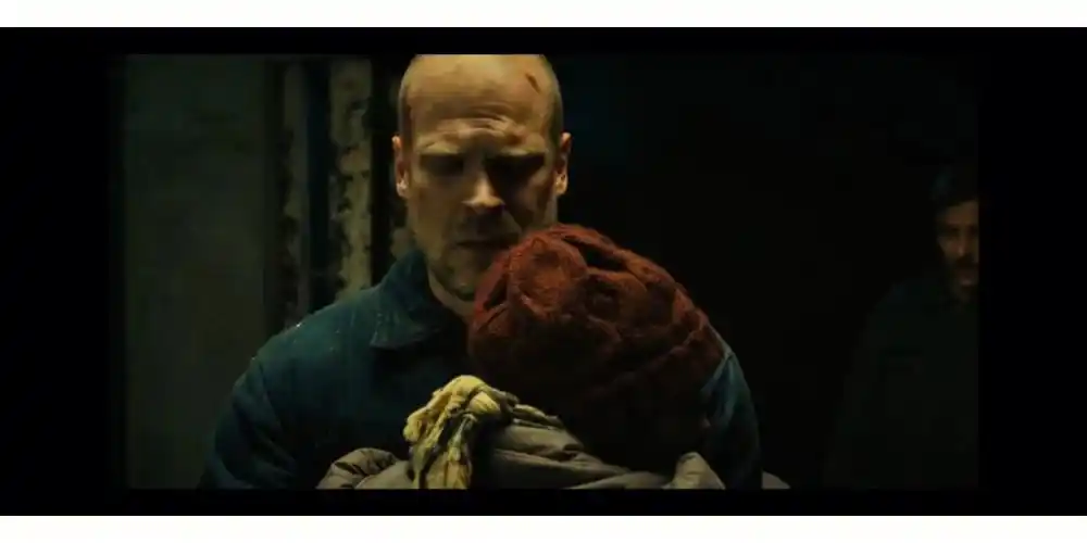 串起来了 把我整头皮发麻了还有三集不舍得看 呜呜呜呜hopper跟joyce