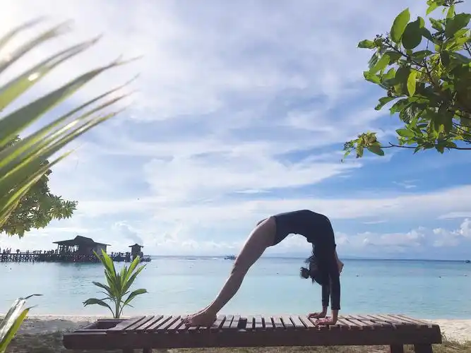 瑜伽中每一滴汗,都是对岁月的最佳回应