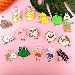 卡通亚克力胸针小熊粉红小猪徽章可爱胸花饰品 萌系小熊胸章 奖品