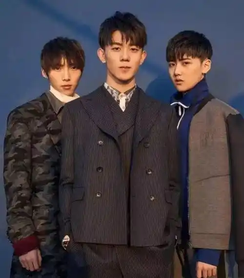 x玖少年团,偶像idol不红,牛奶调包成油漆喝下,揭露"人性"_彭楚粤_肖战