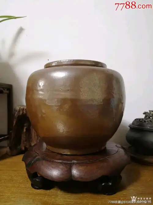 清代紫金釉大罐_酱釉瓷/紫金釉_第1张_7788印章收藏