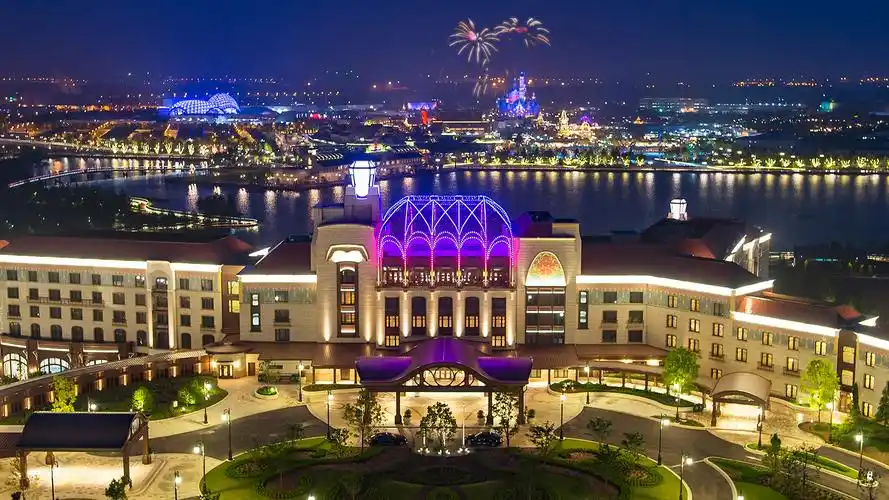 探索上海迪士尼度假区酒店