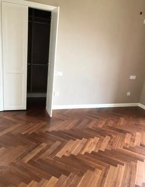 三分地板,七分安装 /小明玩木带您不迷路