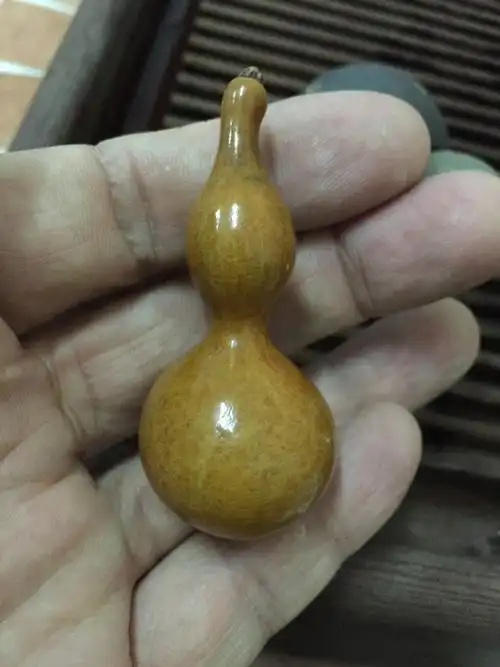 自玩十年的手捻葫芦!挂瓷玉化!