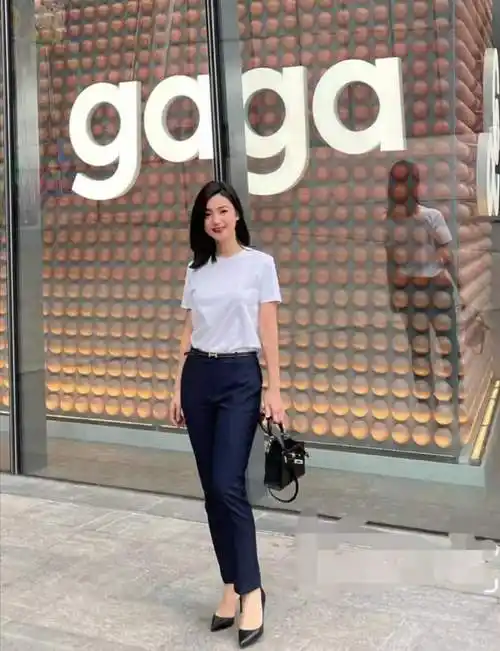 高跟鞋搭配什么裤子好看