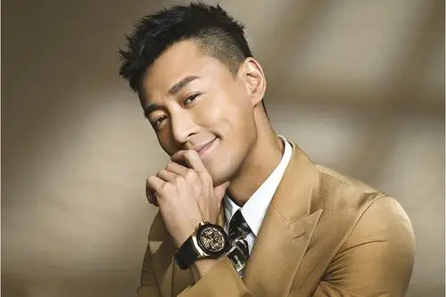 p>林峰,1979年12月8日生于福建厦门,中国香港影视男演员,流行乐歌手.