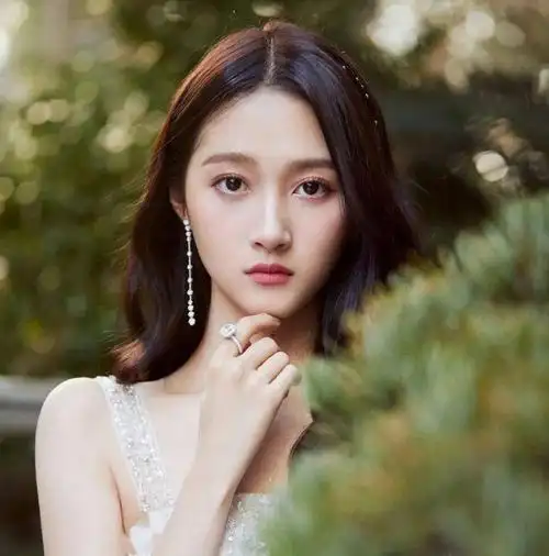 微信头像关晓彤