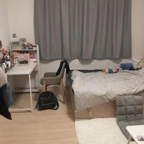 十平米左右的出租屋如何改造的温馨一点?单身狗住.就一个单间.