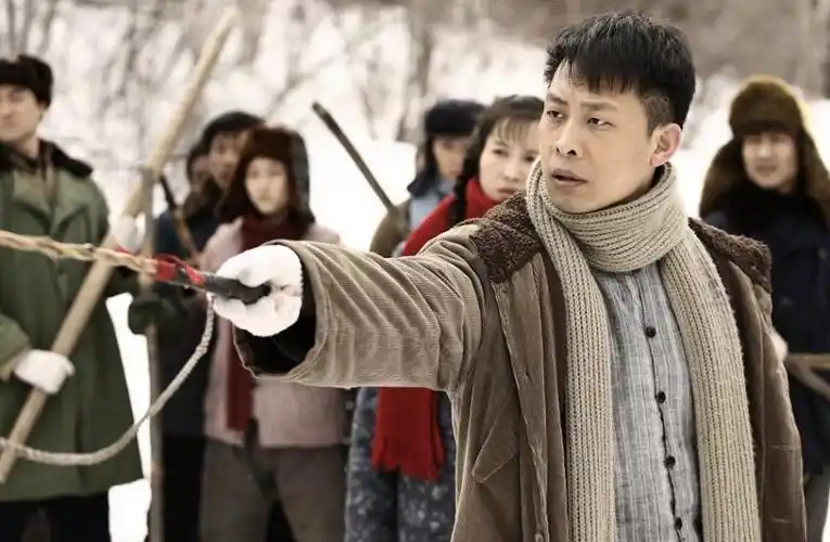 p>《雪花那个飘》是电视剧《 a target="_blank" href="/item/北风