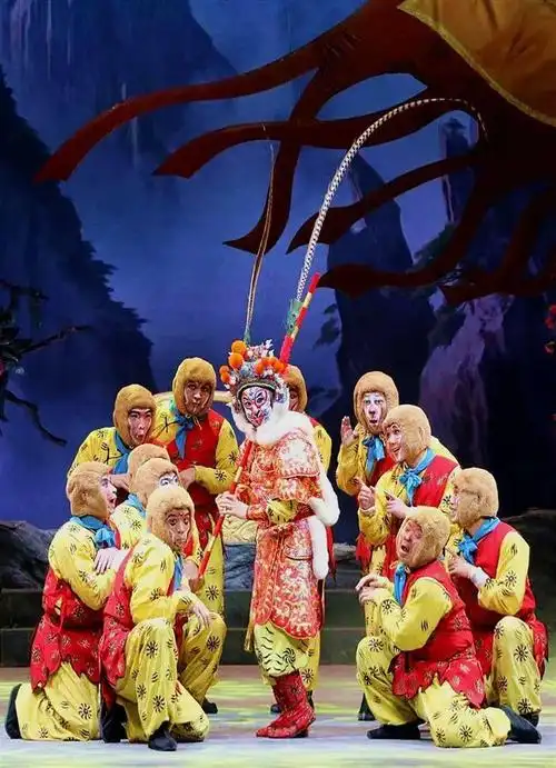 京剧南派猴戏猪八戒智激美猴王成功献演牛年新春演出季