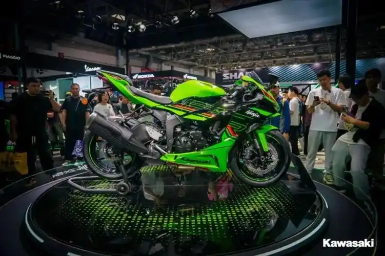 109800元,川崎zx-6r上市,车迷心中的耶路撒冷