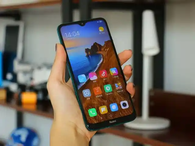 redmi红米8体验上手骁龙八核大电池快充