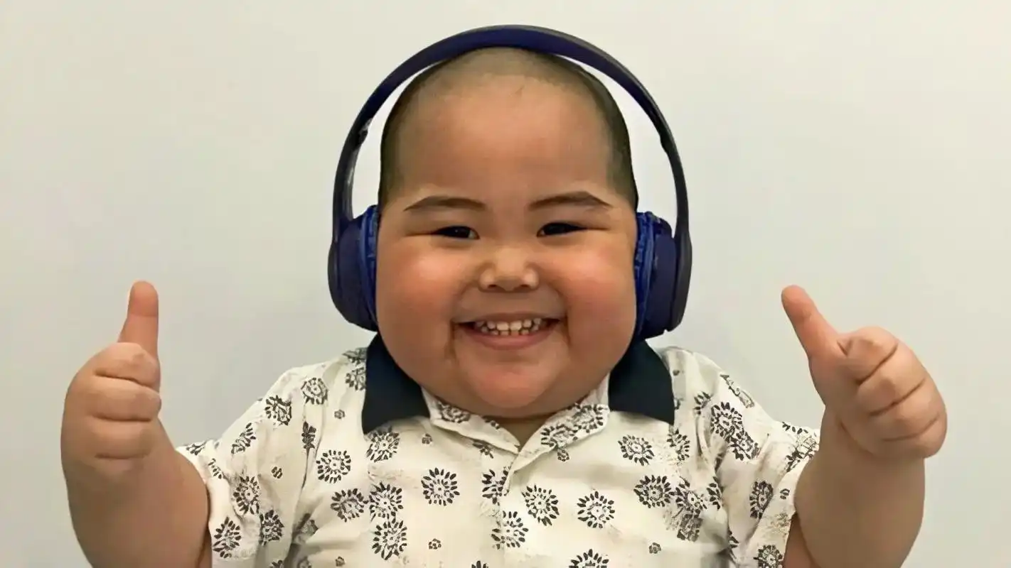 壁纸 新鲜出炉#印尼小胖tatan #tatan印尼小胖子