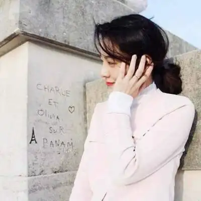 女生头像侧脸阳光